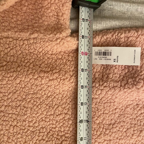 NWT OLD NAVY Petite Mock Neck Sherpa (NWT) - Picture 4 of 4